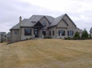 15921 King St, Overland Park, KS 66062