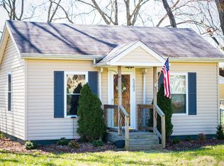 5202 Valley Station Rd, Louisville, KY 40272