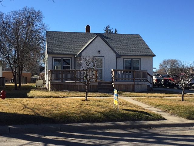 1st image of 355 N Elm St