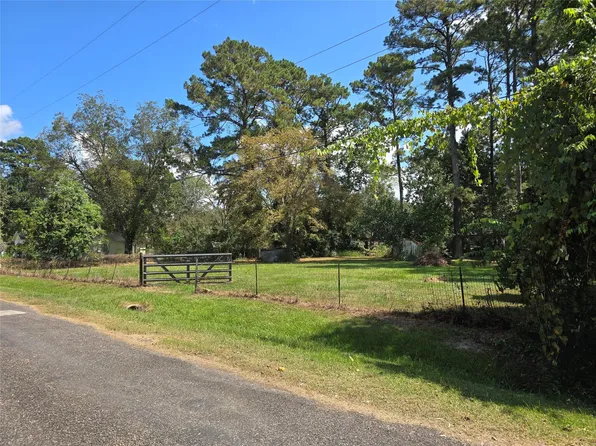 0 Laird St, Dayton, TX 77535
