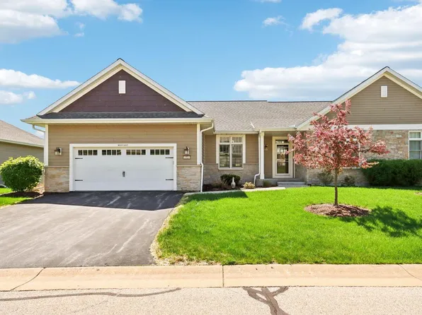 N3W31437 Lara LANE, Delafield, WI 53018