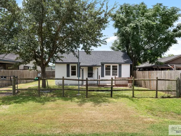305 Catherine Ave, Rio Hondo, TX 78583