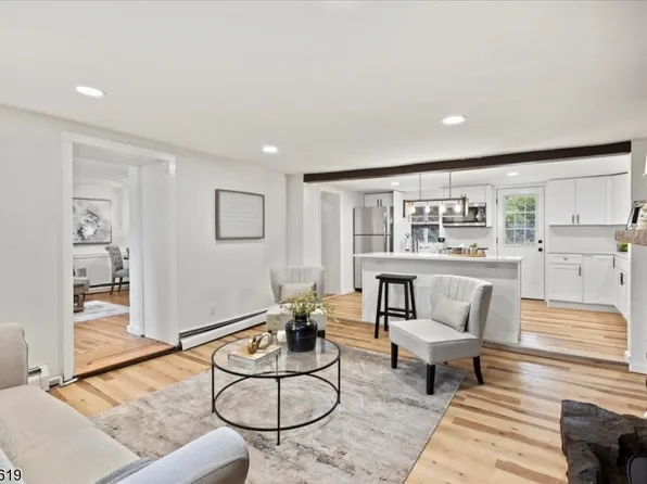 7 Stewartsville Road, Franklin Twp., NJ 08886