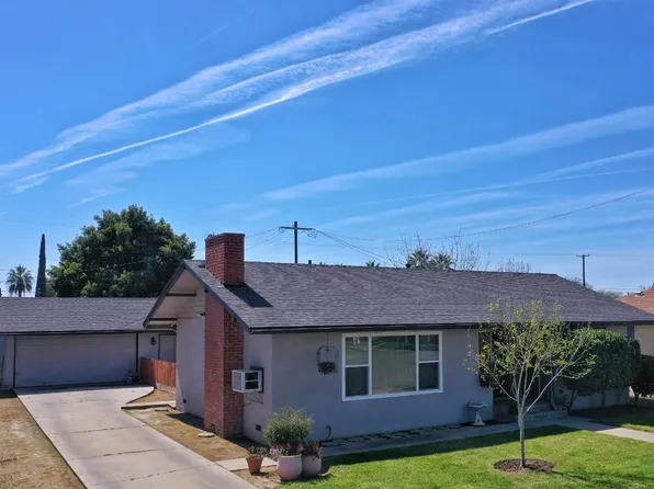 123 S Palm Dr, Dinuba, CA 93618