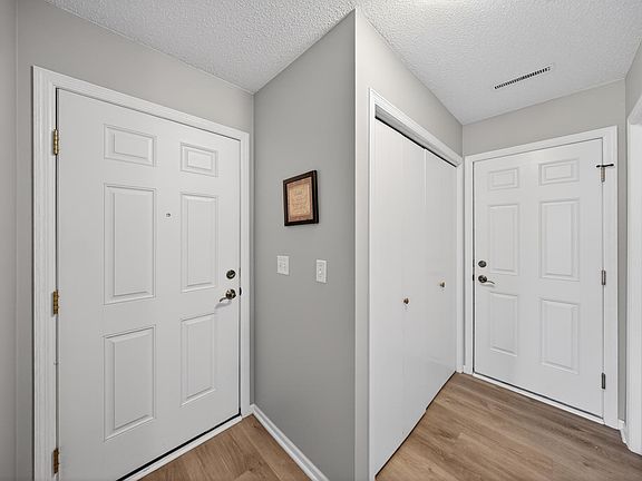 2nd image of 3046 River Falls Rd NW