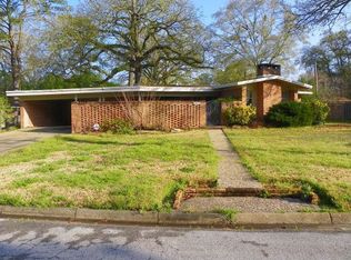 1004 Markus Ave, Lufkin, TX 75904