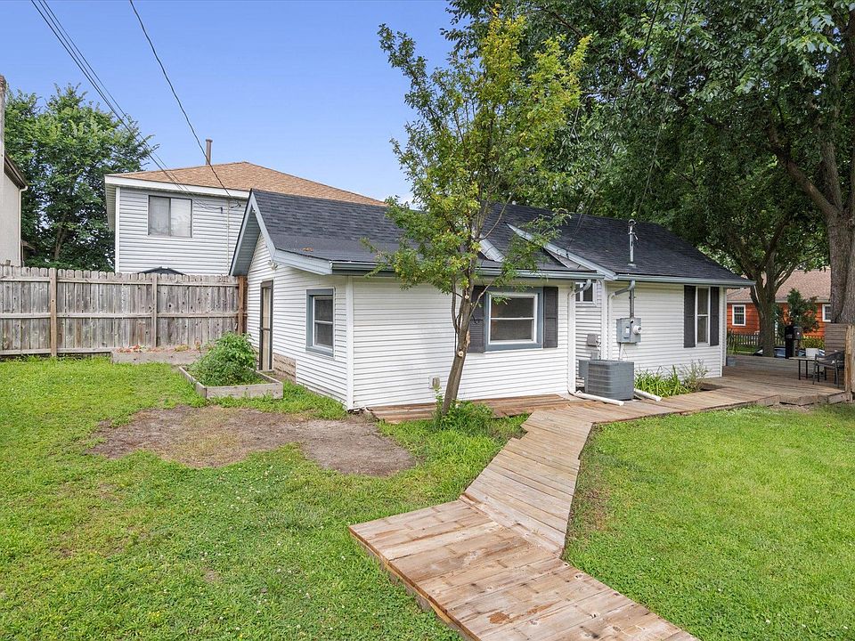 1st image of 1419 39th Ave N