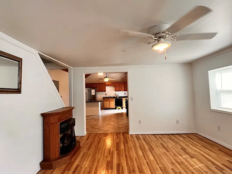 107 Summit St — Photo 21