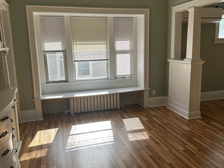 4145 Columbus Ave — Photo 6