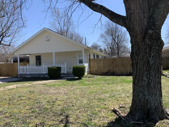 703 NW 14th St, Bentonville, AR 72712