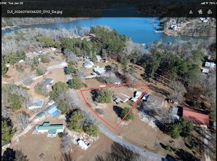 372 White Oak Dr, Eufaula, AL 36027