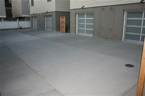 Easy access to garage