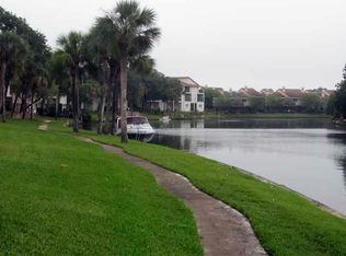 6326 Newtown Cir #B4, Tampa, FL 33615