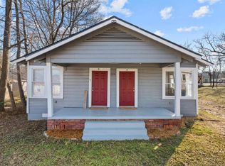2304 Palestine St, Marshall, TX 75670