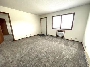 400 E College St #E6, Energy, IL 62933