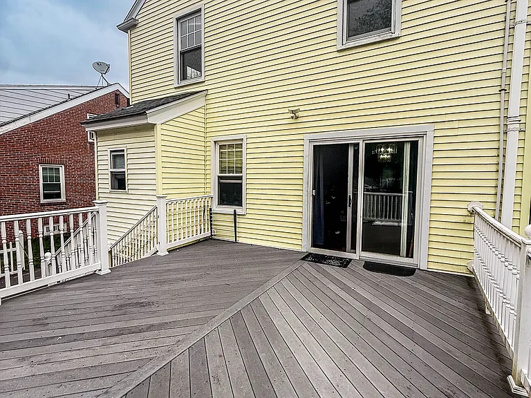 38 Grandview Ave — Photo 21