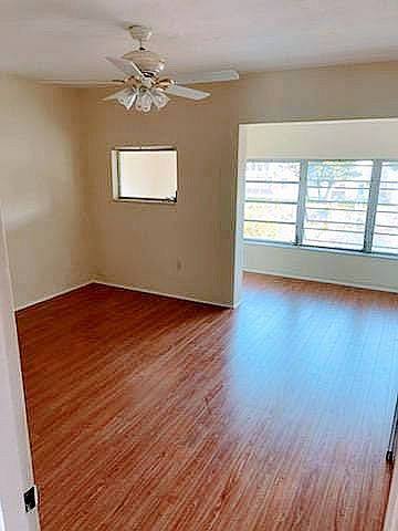 1st image of 122 NE 204th St APT 17