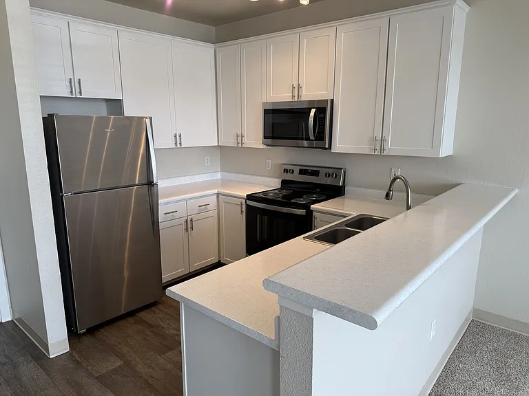 Chinook Way Apartments — Photo 27