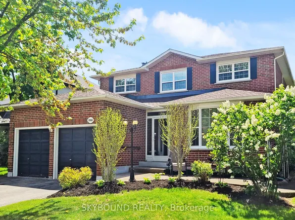 2088 Madden Blvd, Oakville, ON L6H 3L6