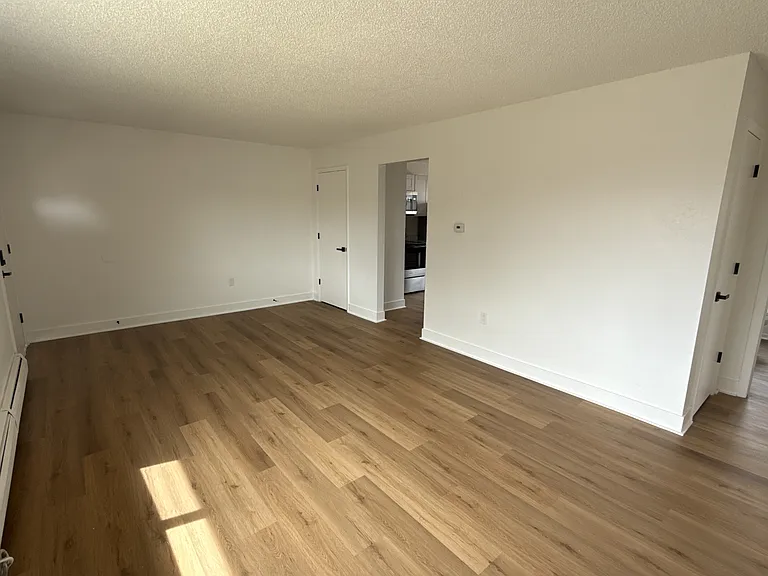 115 S 18th Ave #1 — Photo 5