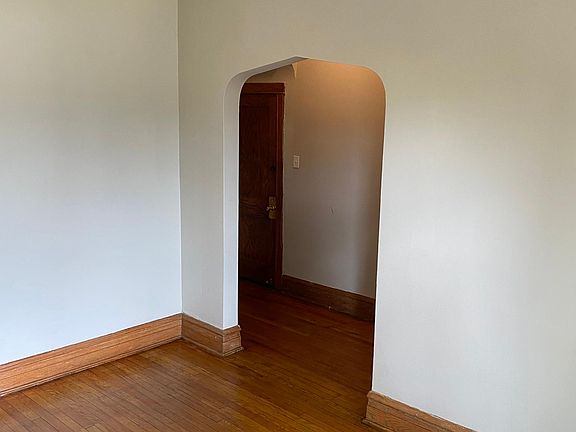 5th image of 7836 S Green St Floor 1