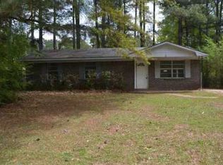 6 Highland Park Ct, Newnan, GA 30263