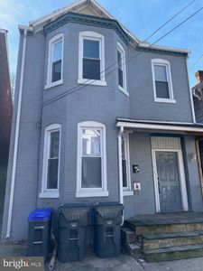 192 S 2nd St, Steelton, PA, 17113