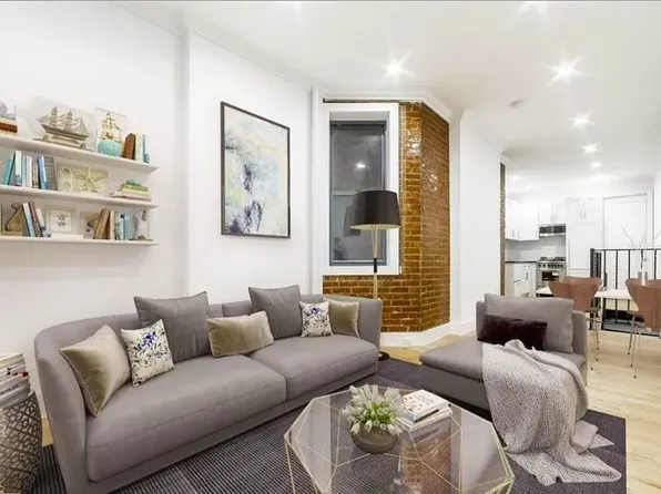 512 East 81st Street 1W image 1 of 8
