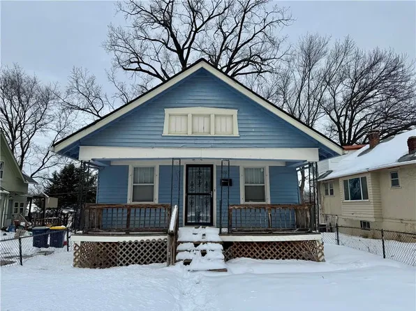 3110 E 72nd St, Kansas City, MO 64132