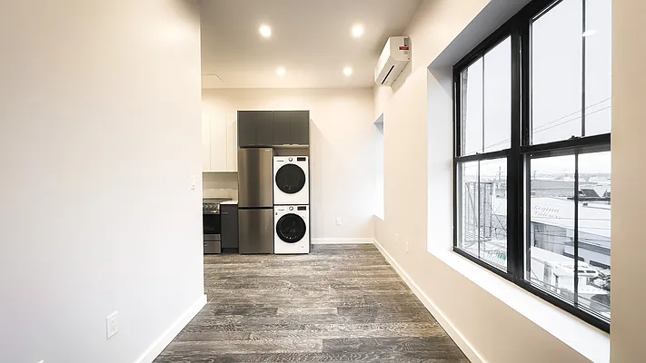 Rented by Jankos Group LLC | media 2