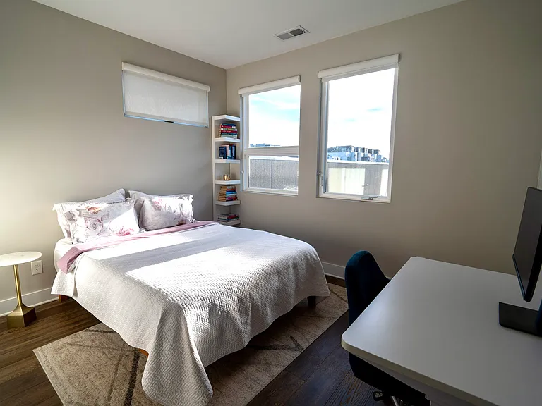 406 Southend Crossing Ln — Photo 18