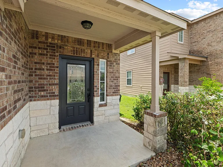 148 Isabel Ln — Photo 6