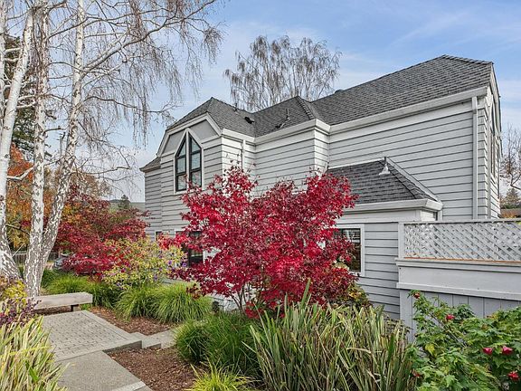 2nd image of 93 Ashford Avenue