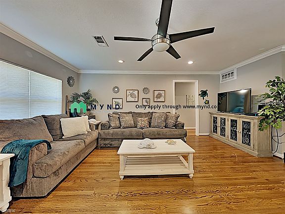 5th image of 6915 Jalna St