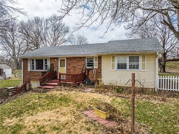 5th image of 3218 S 30th St