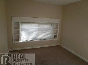 4th image of 4020 38th St