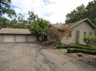 8034 Fernwood St, Augusta, MI 49012