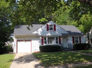1619 Macarthur Dr, Rockford, IL 61108