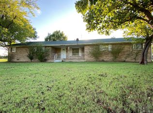 1849 N 1st St, Madill, OK 73446