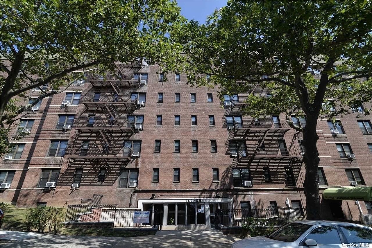 149-05 79th Avenue UNIT 226, Queens, NY 11367 | Zillow