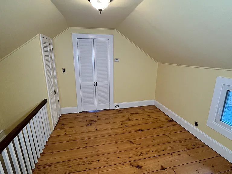15 Whitfield Pl — Photo 10