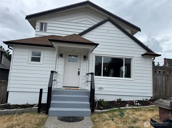 1231 4th Street, Bremerton, WA 98337