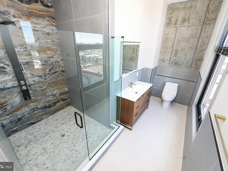 1810 E Venango St #104 — Photo 10