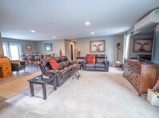 29 Smith Rd, Wilmington, VT 05363