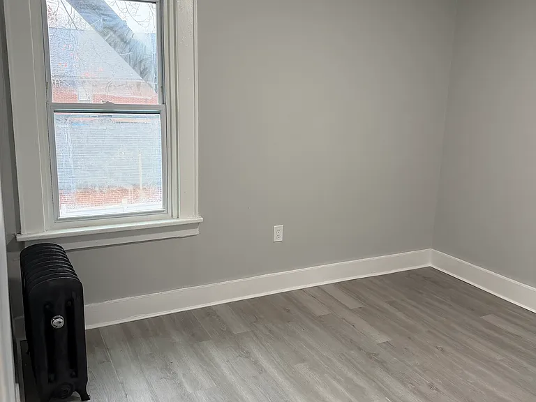 33-35 Cedar Ave #2 — Photo 29