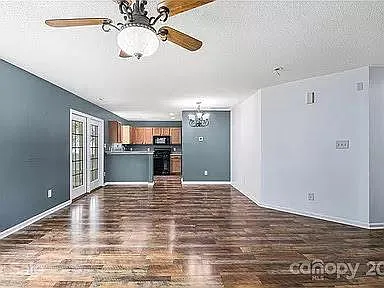10529 Haddington Dr NW — Photo 5