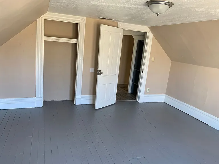 1408 Spring St — Photo 10