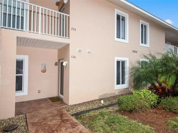9800 Fiddlers Green Cir #7, Rotonda West, FL 33947