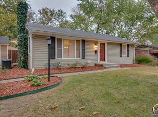 1904 SW Medford Ave, Topeka, KS 66604