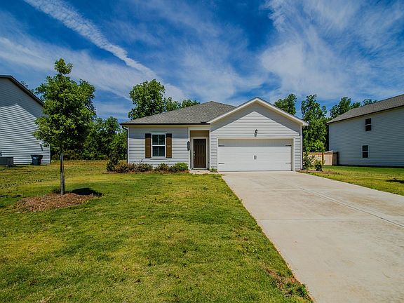 2nd image of 123 Oconee Trl